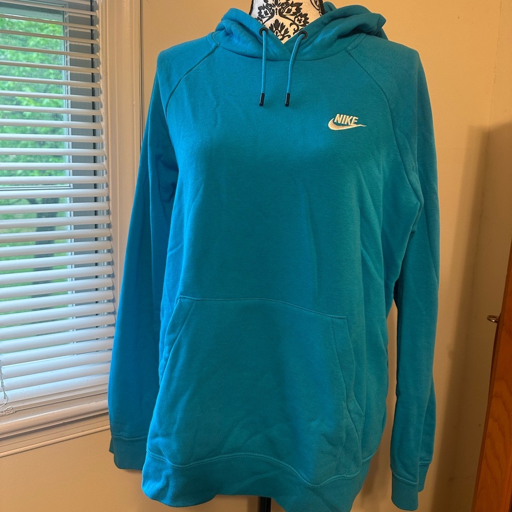 Nike Sweatshirt-Like New!
